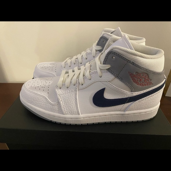 Nike Air Jordan 1 Mid PI Paris White Midnight Navy Sneakers DR8038-100 Men's 8.5 - Picture 1 of 6